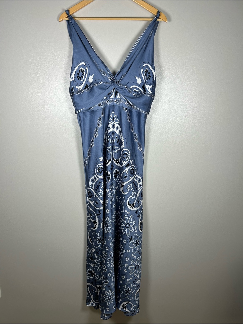 Caroline Constas Blue Paisley Floral Twist Front Maxi Dress - Picture 3 of 14